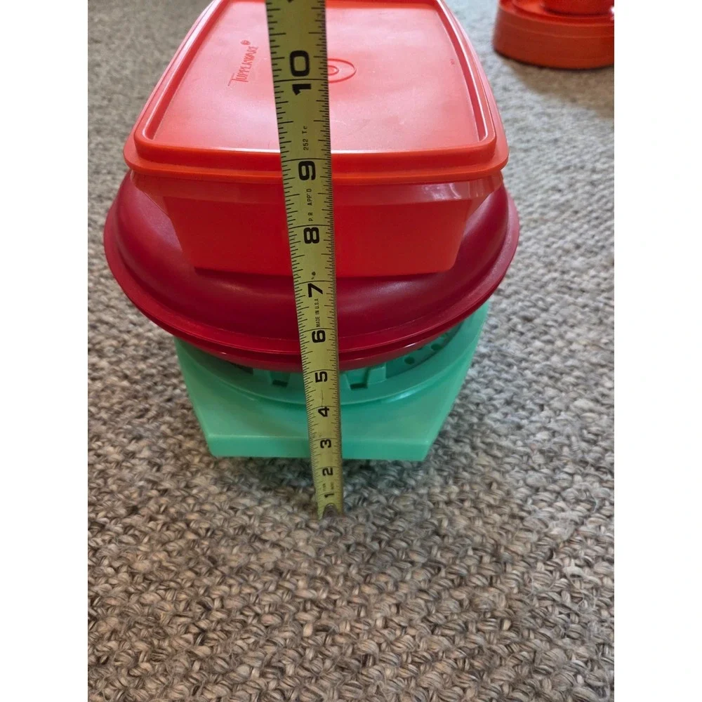 Vintage 60s 70s Tupperware Plastic Food Keeper Divided Storage Tray Grater